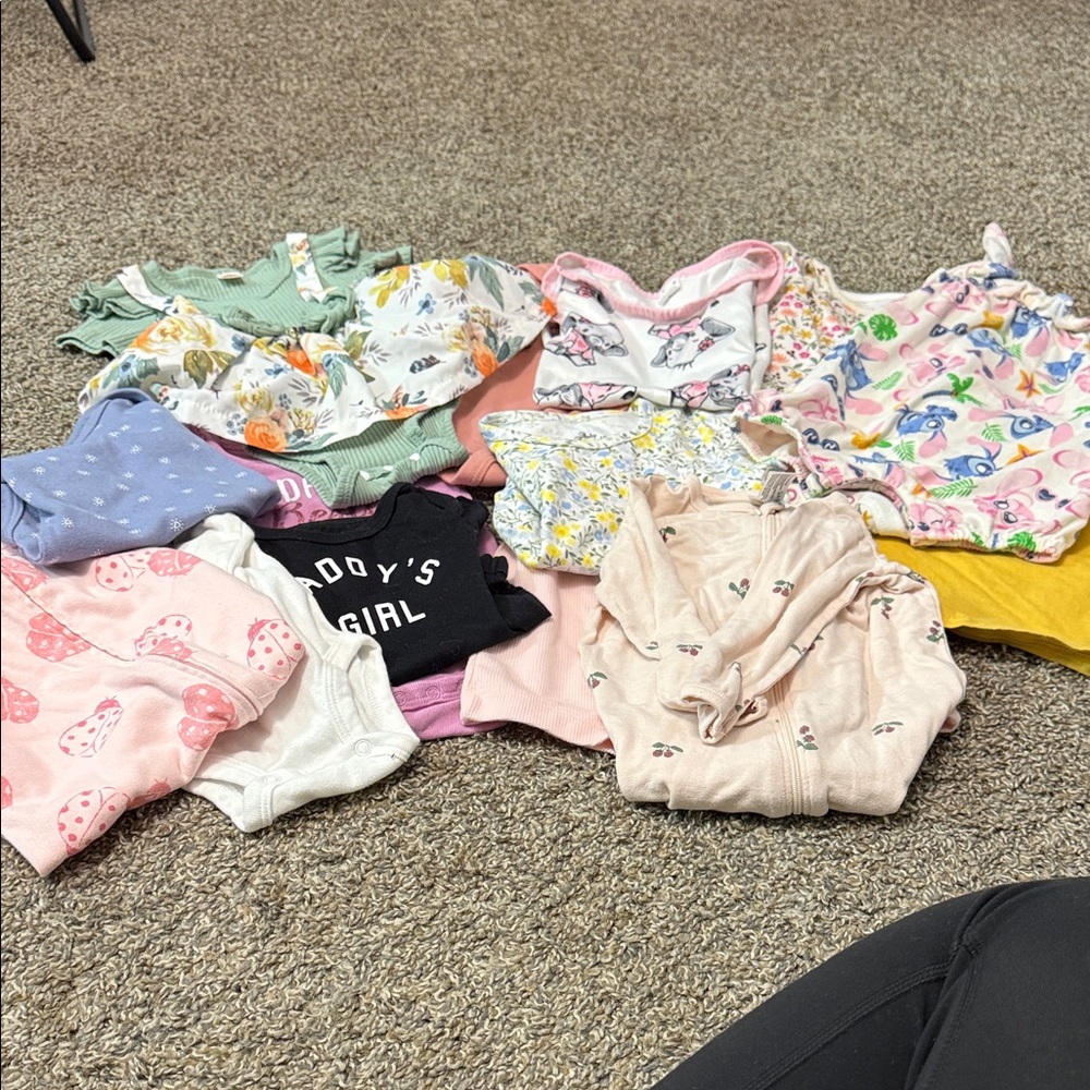 Mixed Baby Girl Bodysuits and Rompers - Floral and Pastel Pack